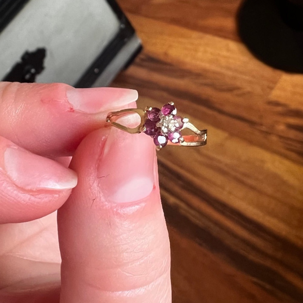 Diamond And Ruby Ring - image 8